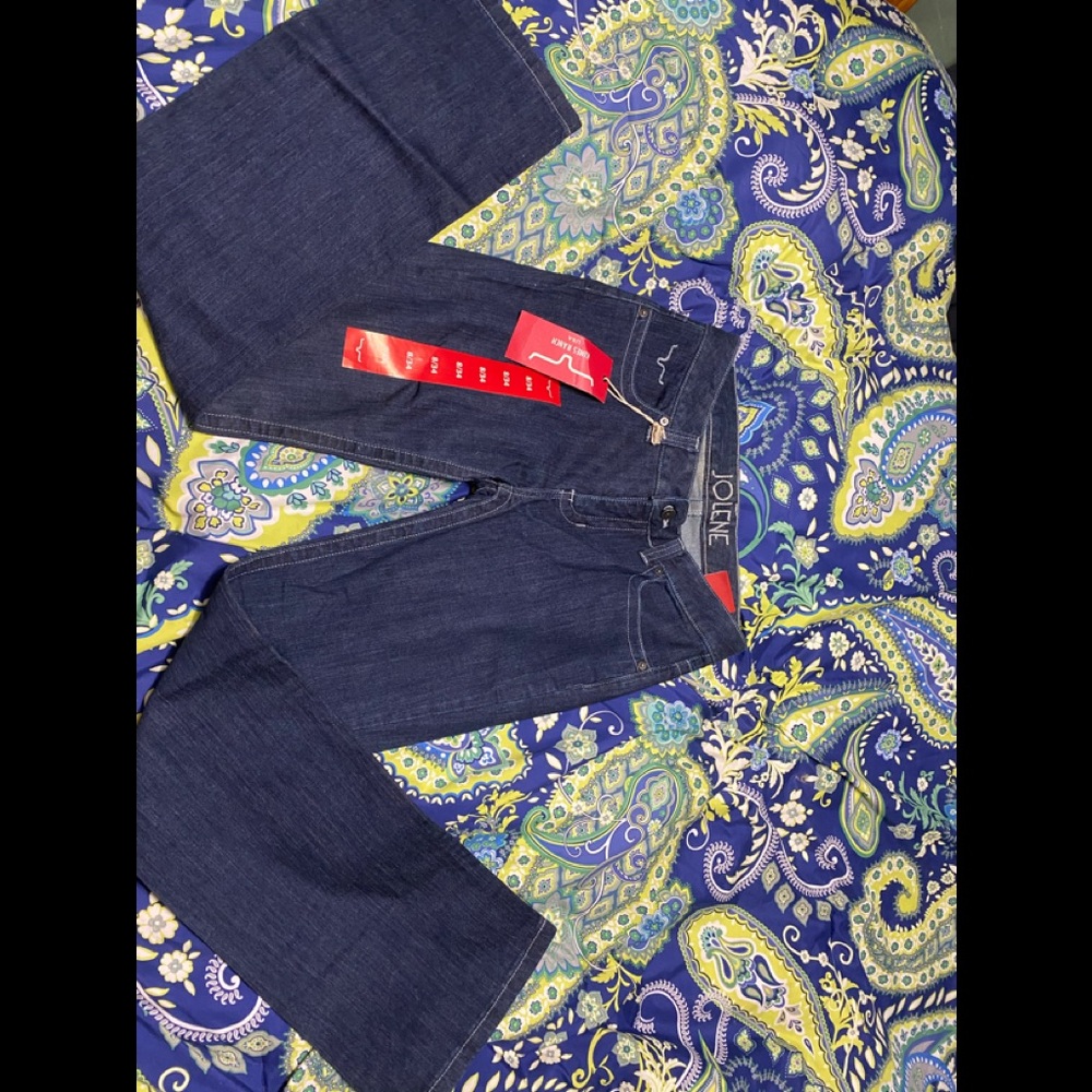 Kimes jeans brand new, never worn tags still on